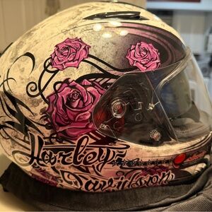 Harley-Davidson Black and Silver Helmet